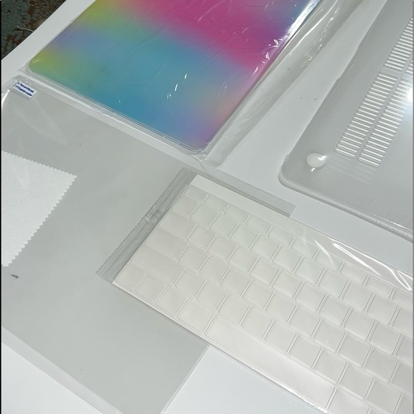 Pastel Rainbow Ombre Gradient 13" MacBook AIR Shell Case Keyboard Cover - Picture 11 of 11